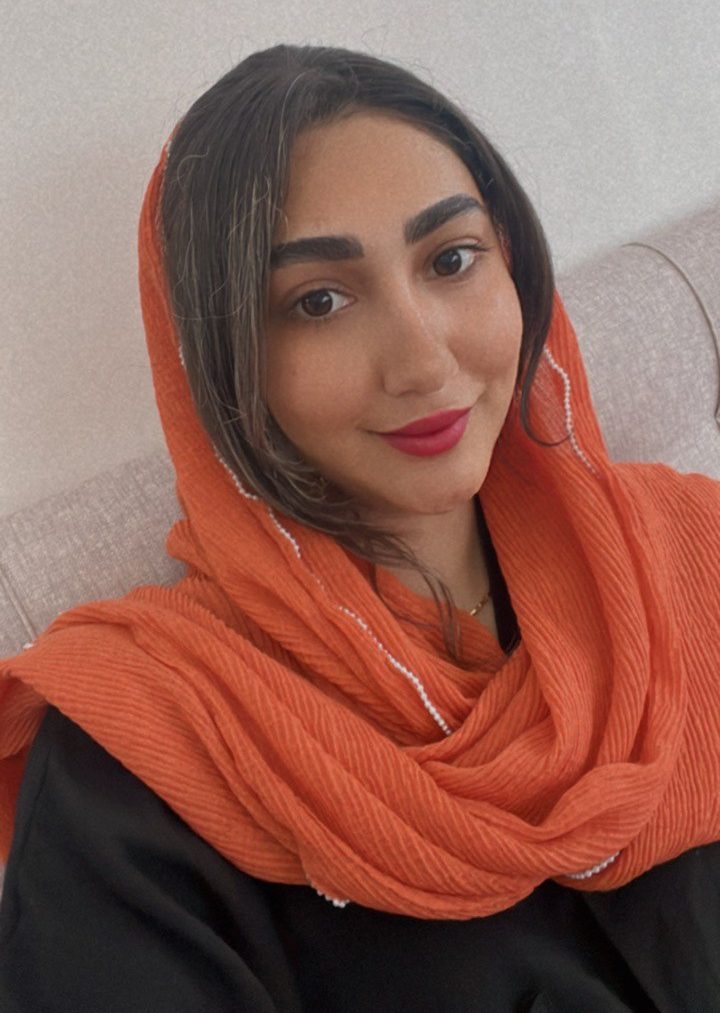 راضیه آرین